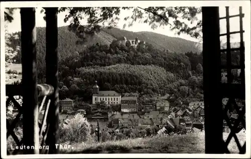 Foto Ak Leutenberg in Thüringen, Teilansicht der Stadt