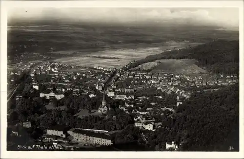 Ak Thale im Harz, Fliegeraufnahme vom Ort mit Umgebung