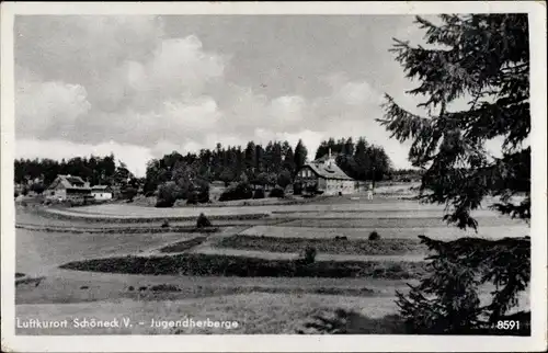 Ak Schöneck im Vogtland Sachsen, Blick zur Jugendherberge mit Umgebung