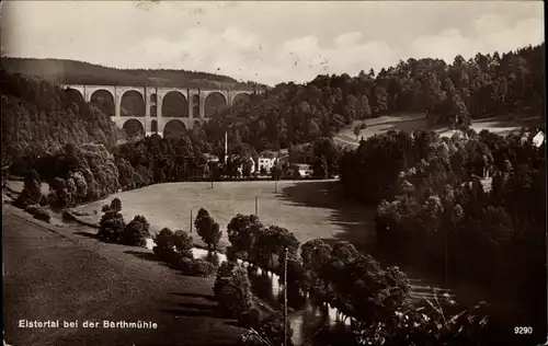 Ak Pöhl Vogtland, Elstertal bei der Barthmühle, Brücke