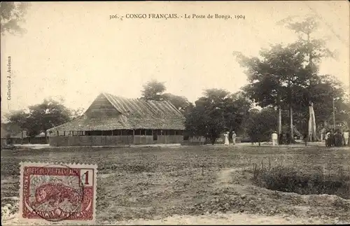 Ak Bonga Französisch Kongo, Le Poste, Blick zu einem Gebäude