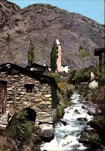 Ak Canillo Andorra, Paysage, Flusspartie mit Kirchturm, Häuser