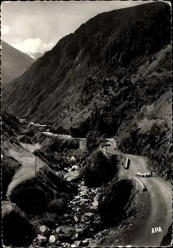 Ak Canillo Andorra, Recons de Meritxell, Gorges, Schafherde auf der Straße