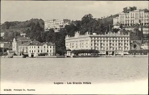 Ak Lugano Kt. Tessin Schweiz, Les Grands Hotels, Blick vom See zu den Hotels