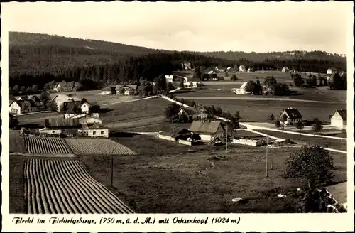 Ak Fleckl Warmensteinach Oberfranken Bayern, Blick auf den Ort mit Umgebung, Ochsenkopf