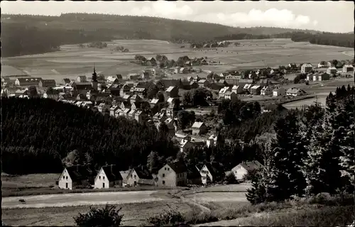 Ak Geroldsgrün in Bayern, Blick auf den Ort mit Umgebung