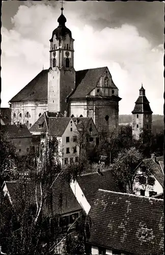 Ak Günzburg in Schwaben, Blick über die Dächer auf die Frauenkirche