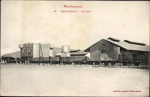 Ak Beni Ounif Algerien, La Gare, Güterzug vor dem Bahnhof