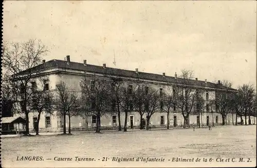 Ak Langres Haute Marne, Blick auf die Kaserne Turenne, Infanterie Regiment