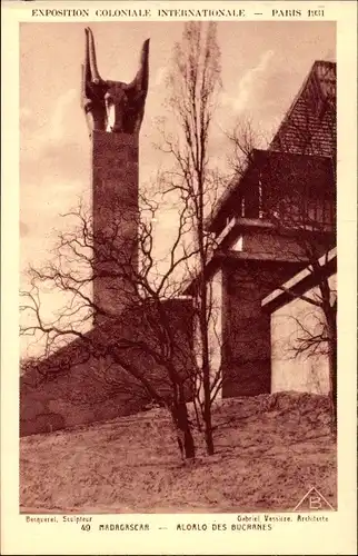 Ak Paris Frankreich, Exposition Coloniale Internationale 1931, Madagascar, Aloalo des Bucranes