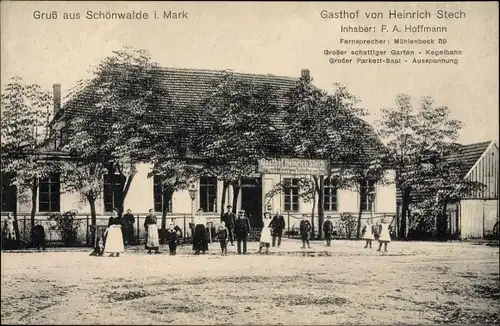 Ak Schönwalde Glien in der Mark, Blick auf Gasthof von Heinrich Stech, Inh. F. A. Hoffmann