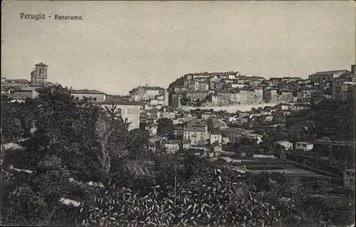 Ak Perugia Umbria, Panoramablick auf die Stadt, Kirchturm