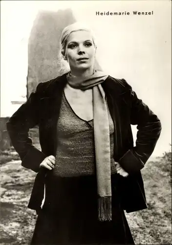 Ak Schauspielerin Heidemarie Wenzel, Portrait, Ikarus, Progress Starfoto