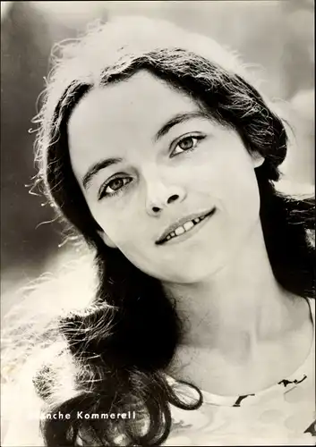 Ak Schauspielerin Blanche Kommerell, Portrait, Das blaue Licht, Progress Starfoto