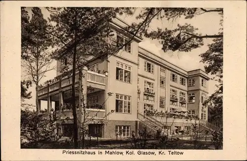 Ak Blankenfelde Mahlow Teltow Fläming, Blick vom Garten auf das Priessnitzhaus