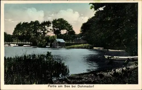 Ak Dahmsdorf Reichenwalde Brandenburg, Partie am See, Boote