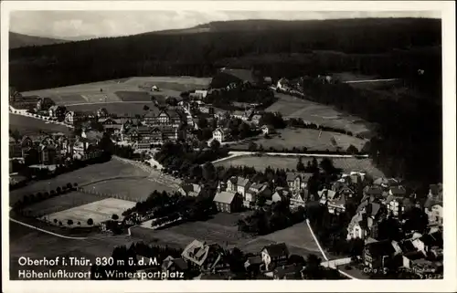 Ak Oberhof im Thüringer Wald, Stadtpanorama, Wintersportplatz