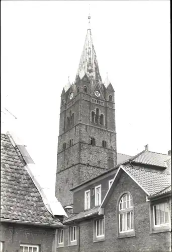 Foto Ankum in Niedersachsen, Blick auf den Kirchturm