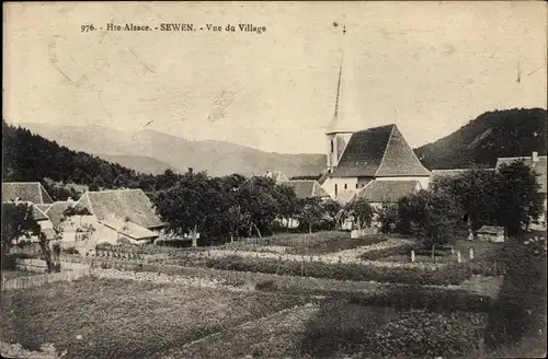 Ak Sewen Elsass Haut Rhin, Vue du Village, Blick auf den Ort, Kirche