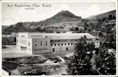 Ak Bad Blankenburg im Kreis Saalfeld Rudolstadt, Blick auf die Stadthalle