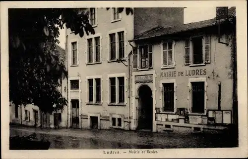 Ak Ludres Lothringen Meurthe et Moselle, Mairie et Ecoles, Rathaus, Schule