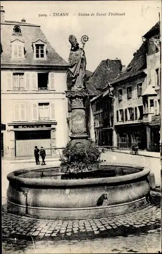 Ak Thann Elsass Haut Rhin, Statue de Saint Thiébault, Banque