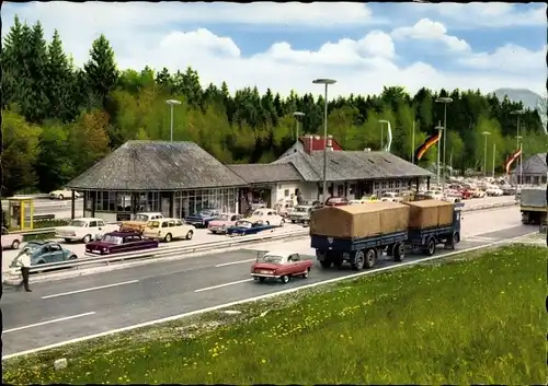 Ak Grenzübergang Autobahn München Salzburg, Zollamt Schwarzbach, Laster, Autos, Telefonzelle