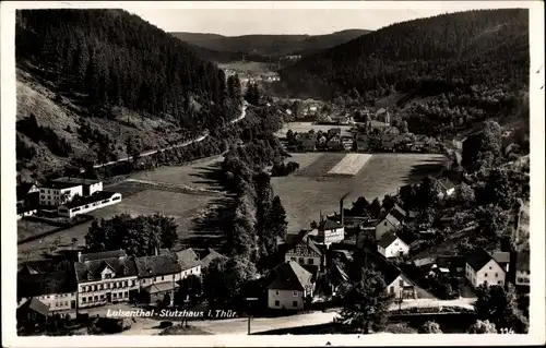 Ak Luisenthal im Landkreis Gotha Thüringer Wald, Blick auf das Stutzhaus, Landschaftsblick