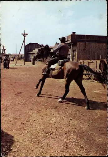 Ak Filmszene aus Winnetou, II. Teil, Ponca Häuptling, Reiter