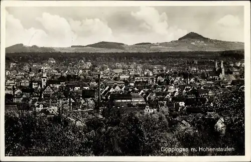 Ak Göppingen in Baden Württemberg, Blick auf Stadt mit Hohenstaufen