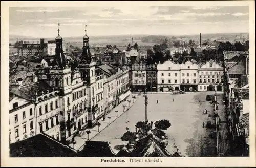 Ak Pardubice Pardubitz Stadt, Hlavní námesti, Teilansicht der Stadt, Geschäft Pletárna