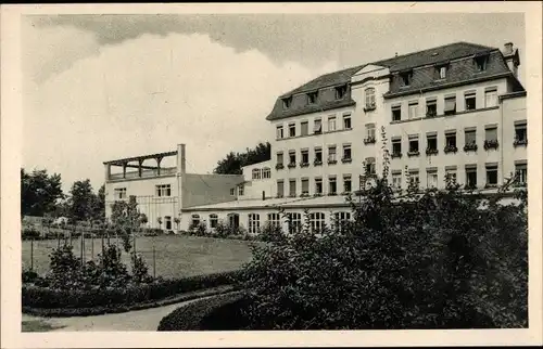 Ak Saasa Eisenberg im Saale Holzland Kreis, Blick auf das Schwestern- und Kurheim Else Haus