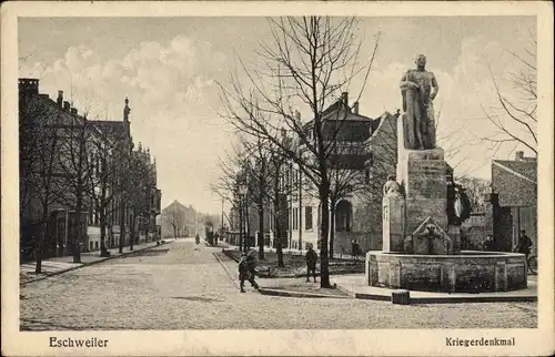 Ak Eschweiler in Nordrhein Westfalen, Straßenpartie am Kriegerdenkmal