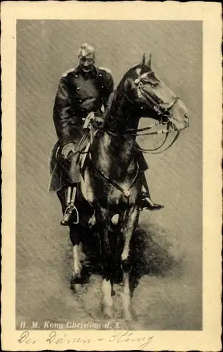 Ak König Christian X von Dänemark auf einem Pferd, Portrait