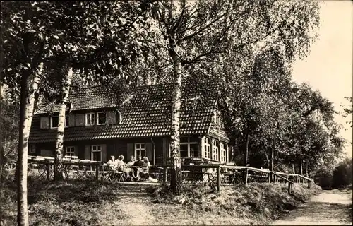 Ak Schmalkalden im Thüringer Wald, Berggasthaus Queste, Terrassenpartie