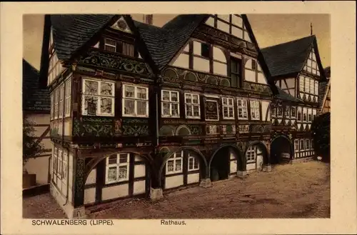 Ak Schieder Schwalenberg im Kreis Lippe, Rathaus, Fassadenansicht