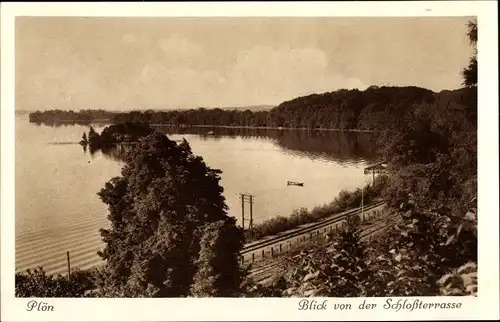 Ak Plön am See Schleswig Holstein, Blick von der Schlossterrasse, Gleise, See, Wald