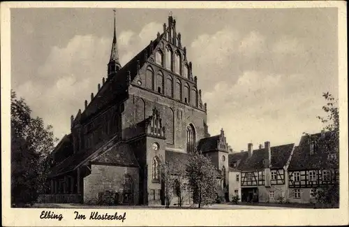 Ak Elbląg Elbing Ostpreußen, Im Klosterhof, Klosterkirche, Giebel