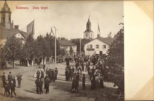 Ak Hedemora Schweden, Stora torget, Marktplatz, Anwohner