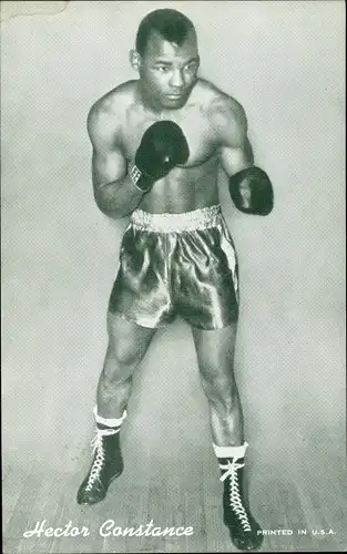 Ak Hector Constance, Boxer, Standportrait, Boxhandschuhe, Boxerhosen