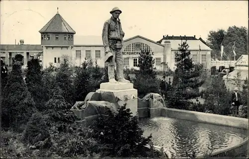 Ak Freiberg im Kreis Mittelsachsen, Erzgebirgsausstellung 1912, Bergwerkshalle, Bergmannsbrunnen