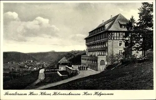 Ak Helmarshausen Bad Karlshafen Landkreis Kassel, Seitenblick auf Sanatorium Haus Kleine, Ortsblick