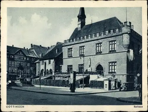 Ak Göttingen in Niedersachsen, Blick auf das Rathaus