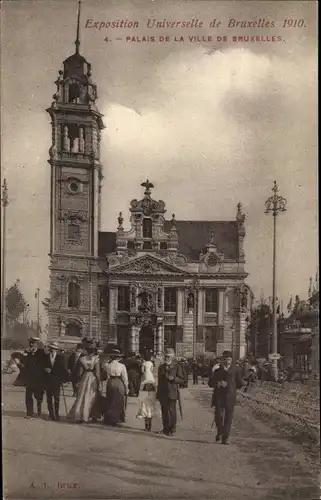 Ak Bruxelles Brüssel, Exposition Universelle 1910, Palais de la Ville de Bruxelles, Besucher