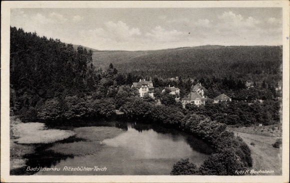 Ak Ilmenau im Ilm Kreis Thüringen, Fliegeraufnahme, Blick auf Ort mit