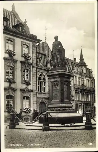 Ak Offenburg im Schwarzwald Ortenaukreis, Partie am Drake Denkmal, Geschäft Hauser & Levi