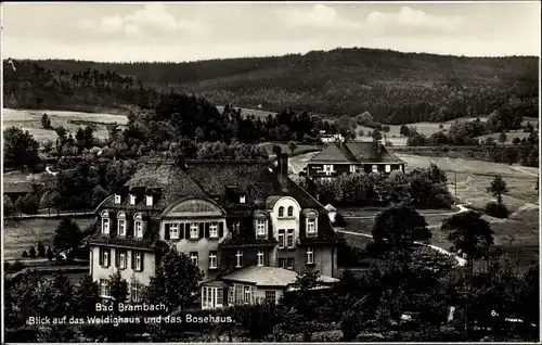 Ak Bad Brambach im Vogtland, Blick auf das Weidighaus und das Bosehaus