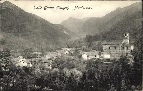 Ak Monterosso Piemonte, Valle Grana, Ortschaft mit Landschaftspanorama