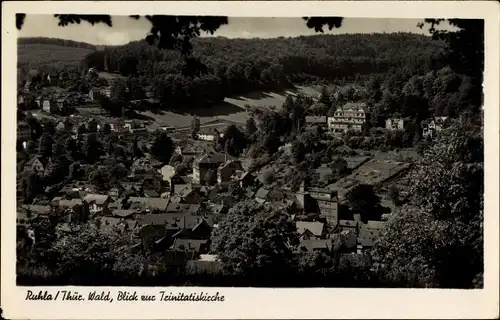 Ak Ruhla in Westthüringen, Blick auf den Ort mit Umgebung, Trinitatiskirche