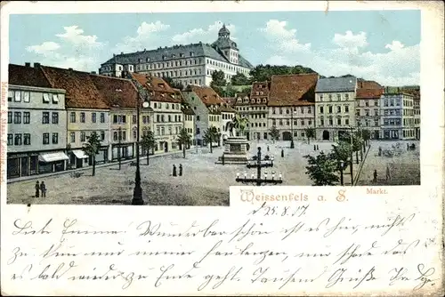 Ak Weißenfels im Burgenlandkreis, Partie am Markt mit Blick zum Schloss, Reiterdenkmal